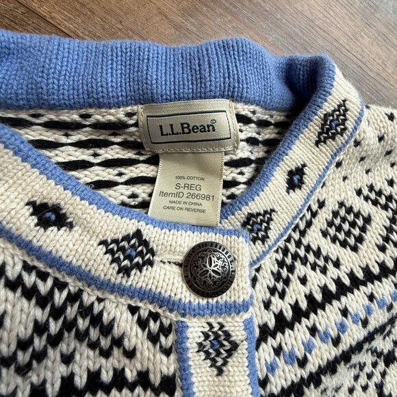 Women's LL Bean Nordic fair isle Sz Small snowflake sweater metal button Cotton - Picture 9 of 9